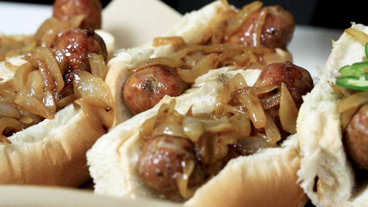Jalapeno Cheddar Beer Brat